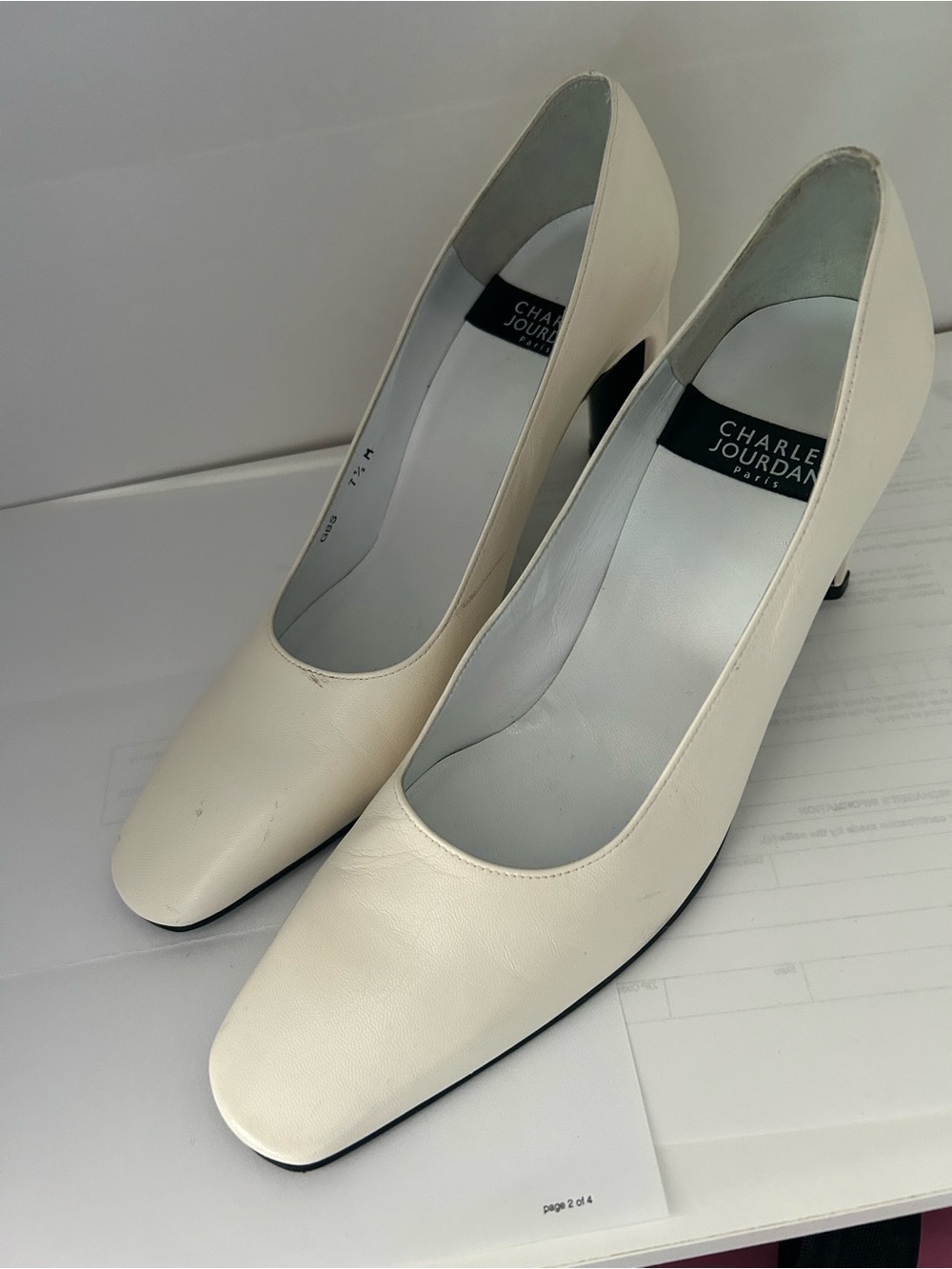 Charles Jourdan White Leather
Square Toe Block Heel Pumps
Women's Size 7.5 M